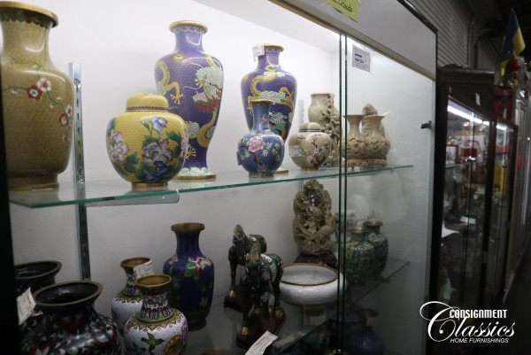 J & O Antiques