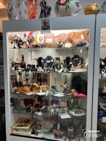 Lynne's Boutique