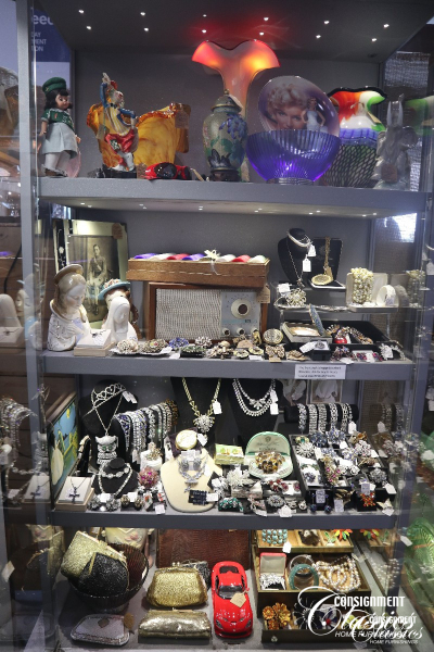 Alluring_Antiques (3)