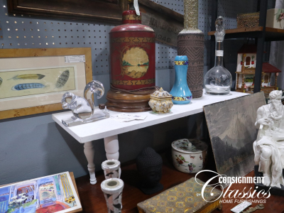 EM Antiques