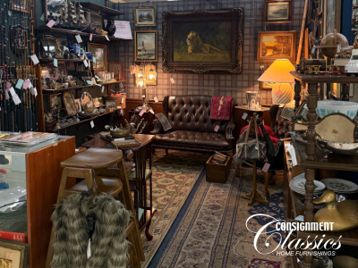 Ariel's Vintage & Antiques