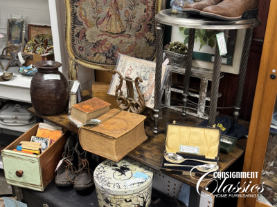 Simply Curated Vintage