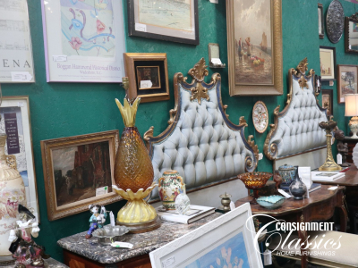 A Larry Antiques