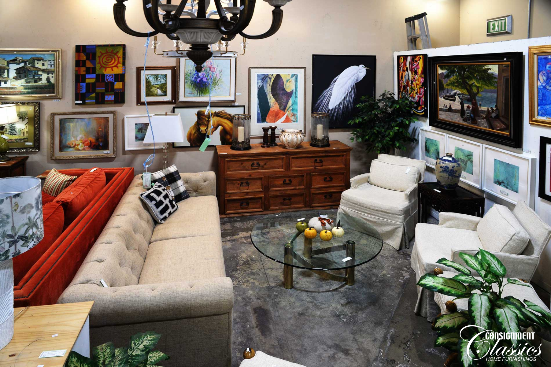 consignment-classics-encinitas_20260924_0077